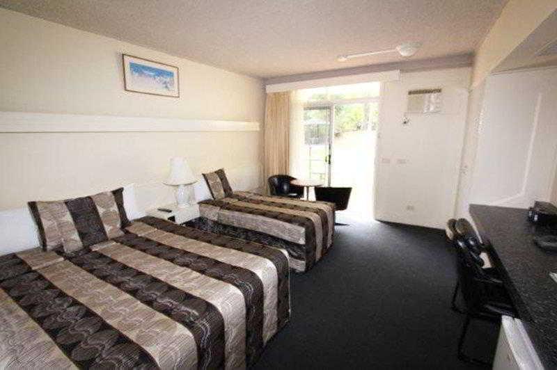 Waterview Gosford Motor Inn Room photo